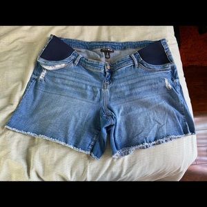 Maternity denim shorts